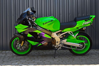 Kawasaki Ninja ZX9R, 2002 г.