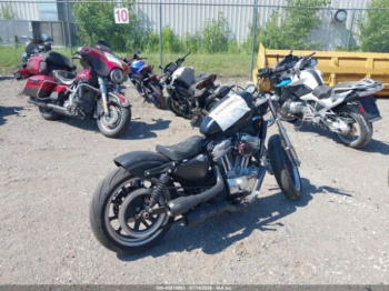 Harley-Davidson Sportster 883 SuperLow, 2014 г.