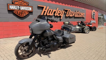 Harley-Davidson Street Glide FLHXST, 2022 г.
