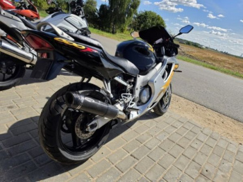 Honda CBR Ф4, 1999 г.