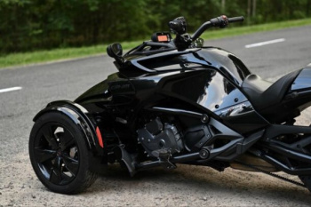 BRP Can-Am Spyder F3-S, 2023 г.