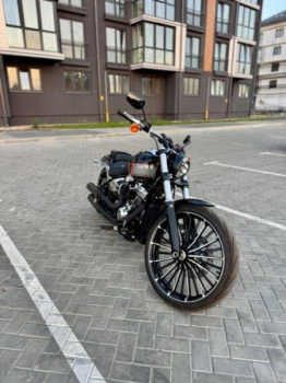 Harley-Davidson Breakout, 2024 г.