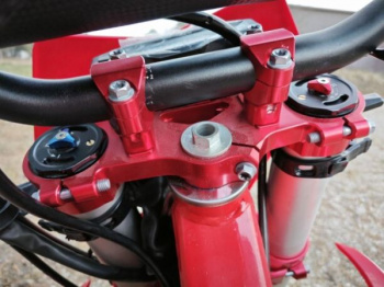 Regulmoto Holeshot Red Edition (4 valves), 2024 г.