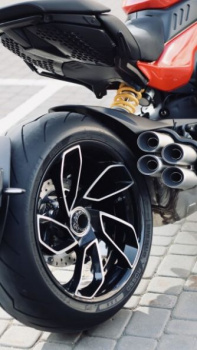Ducati Diavel V4, 2024 г.