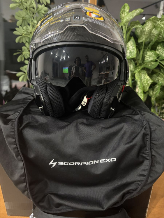 ШЛЕМ SCORPION EXO-TECH EVO CARBON SOLID NOIR (03
