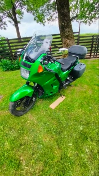 Спорт-турист Kawasaki GTR 1000, 2000 г.
