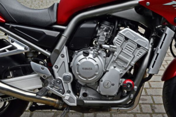 Yamaha FZS 1000 Fazer, 2002 г.