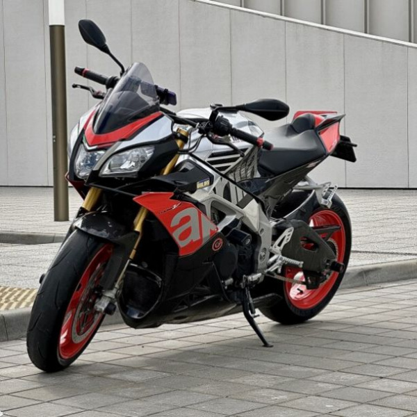 Aprilia Tuono V4 1100 Factory, 2018 г.