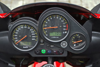 Yamaha FZS 1000 Fazer, 2002 г.