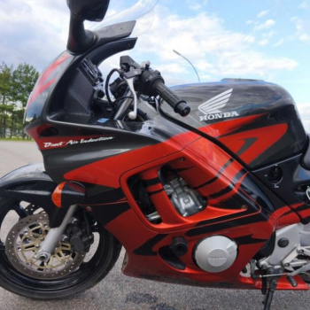 Honda CBR CBR600 F3, 1998 г.