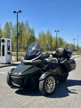 BRP Can-Am Spyder ROADSTER RT LIMITED SEA TO SKY, 2023 г.