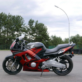 Honda CBR CBR600 F3, 1998 г.