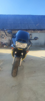 Спорт-турист Honda CBR 1000f3, 2000 г.