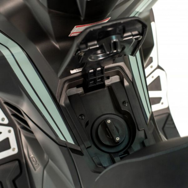 Regulmoto XDV TRAVELER, 2026 г.