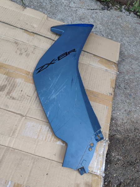 KAWASAKI ZX6R ПЛАСТИК 