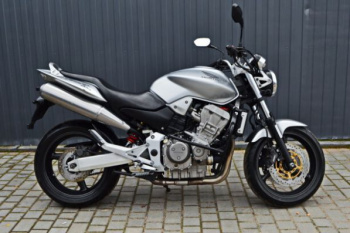 Honda CB 900 Hornet, 2004 г.