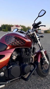 Kawasaki ZR 7, 1999 г.