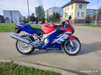 Honda CBR, 1999 г.
