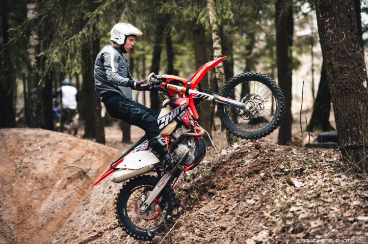 Enduro Academy | Обучение вождению