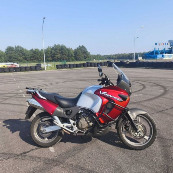 Honda Varadero XL1000, 2001 г.